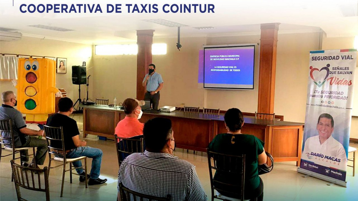 Capacitación a conductores de Cooperativas de Taxis