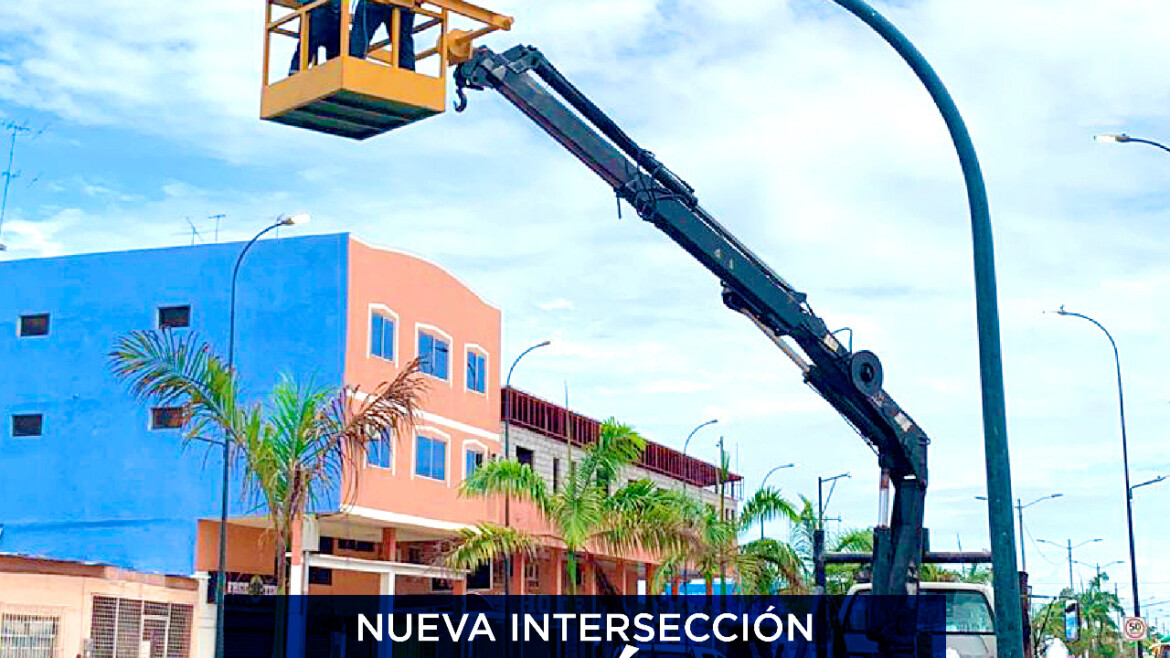 Nueva intersección semafórica en la Av. Bolívar Madero Vargas y 2da. Norte.